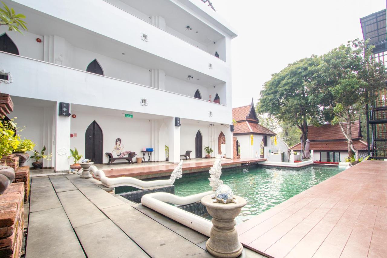 Gudi Boutique Resort Чиангмай Екстериор снимка